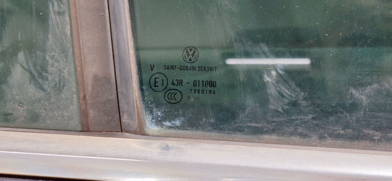 DIJELOVI STAKLO VW PASSAT B8 > 14-19