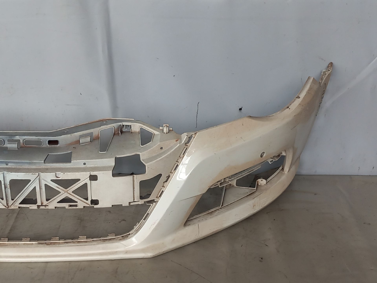 DIJELOVI BRANIK VW PASSAT CC > 08-11 3C8807217
