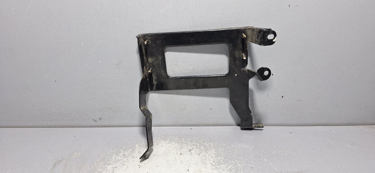 DIJELOVI NOSAC KIA SPORTAGE > 15-18