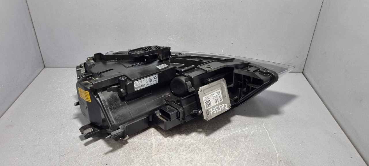 DIJELOVI FAR AUDI Q3 > 11-15 8U0941005A