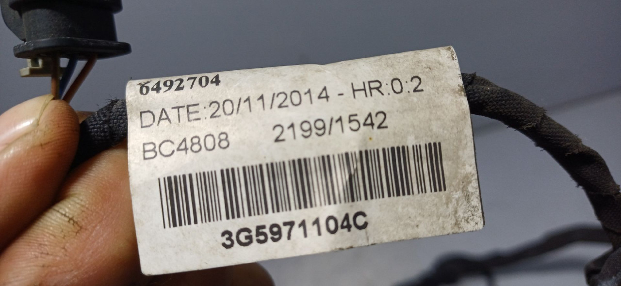 INSTALACIJA PARKING SENZORA VW PASSAT B8 > 14-19 3G5971