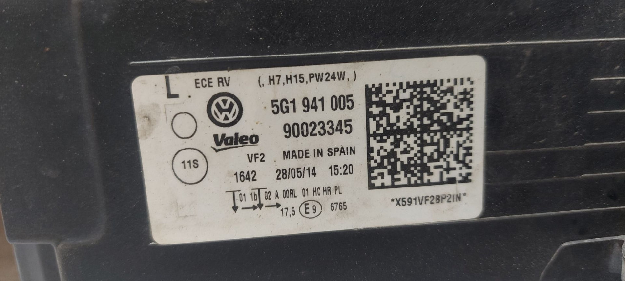DIJELOVI FAR VW GOLF 7 > 12-16 5G1941005