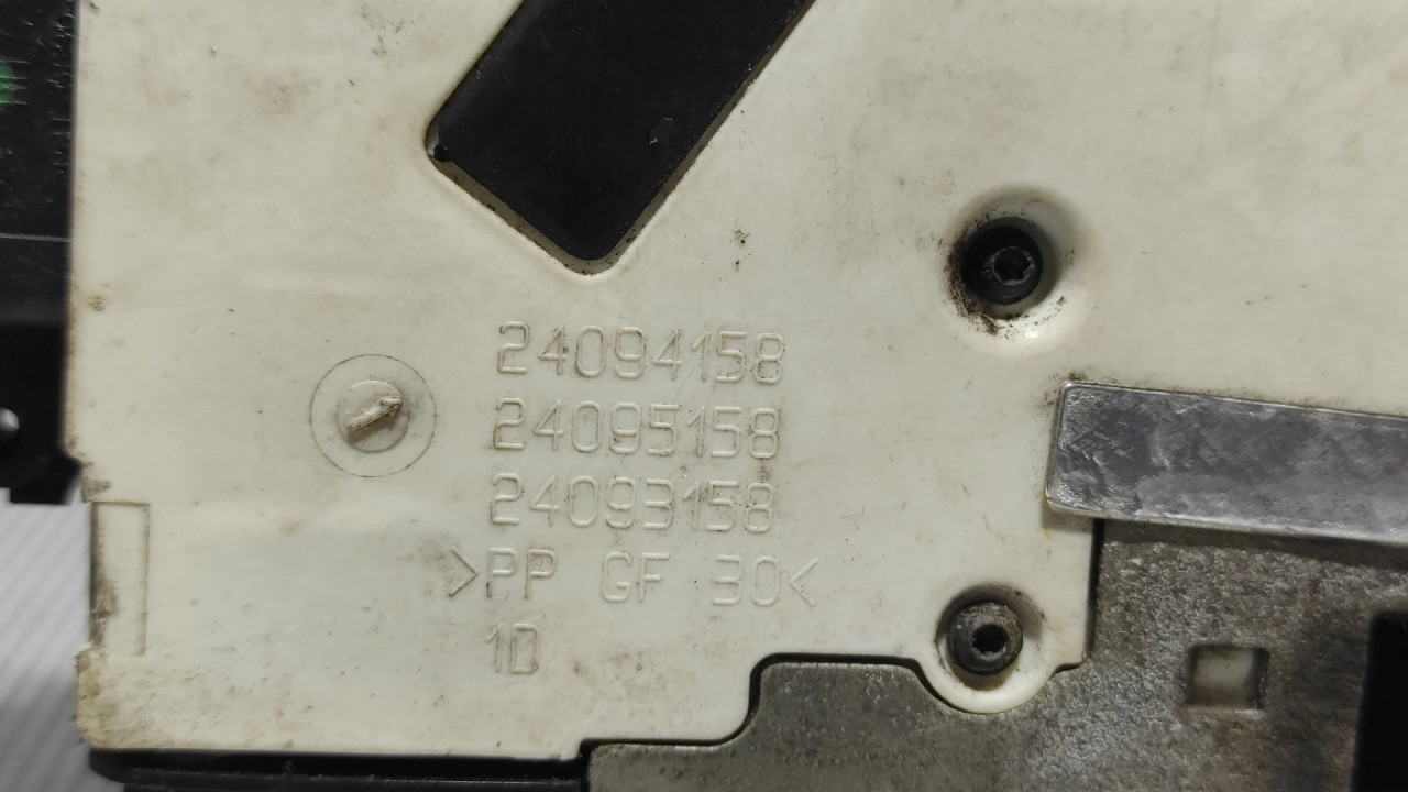 DIJELOVI BRAVA VRATA PEUGEOT 207 > 06-09 24094158