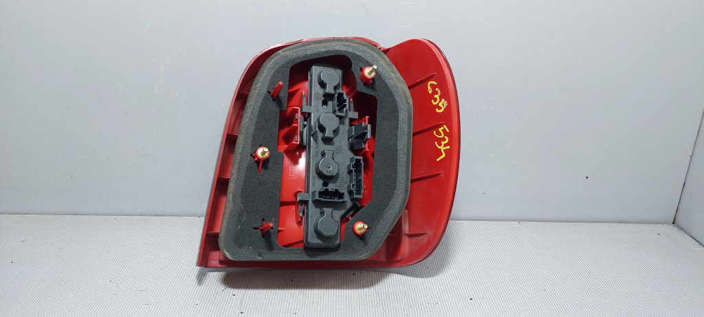 DIJELOVI STOP SVJETLO VW POLO > 01-05 6N0945095H