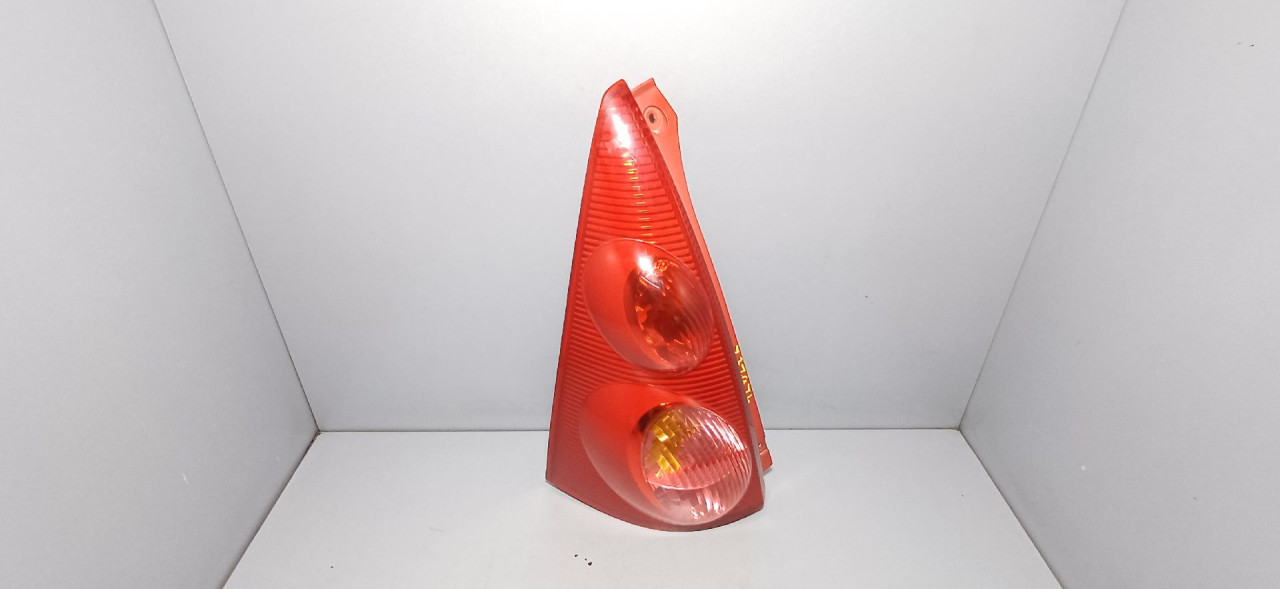 STOP SVJETLO PEUGEOT 107 > 09-12 815600H040