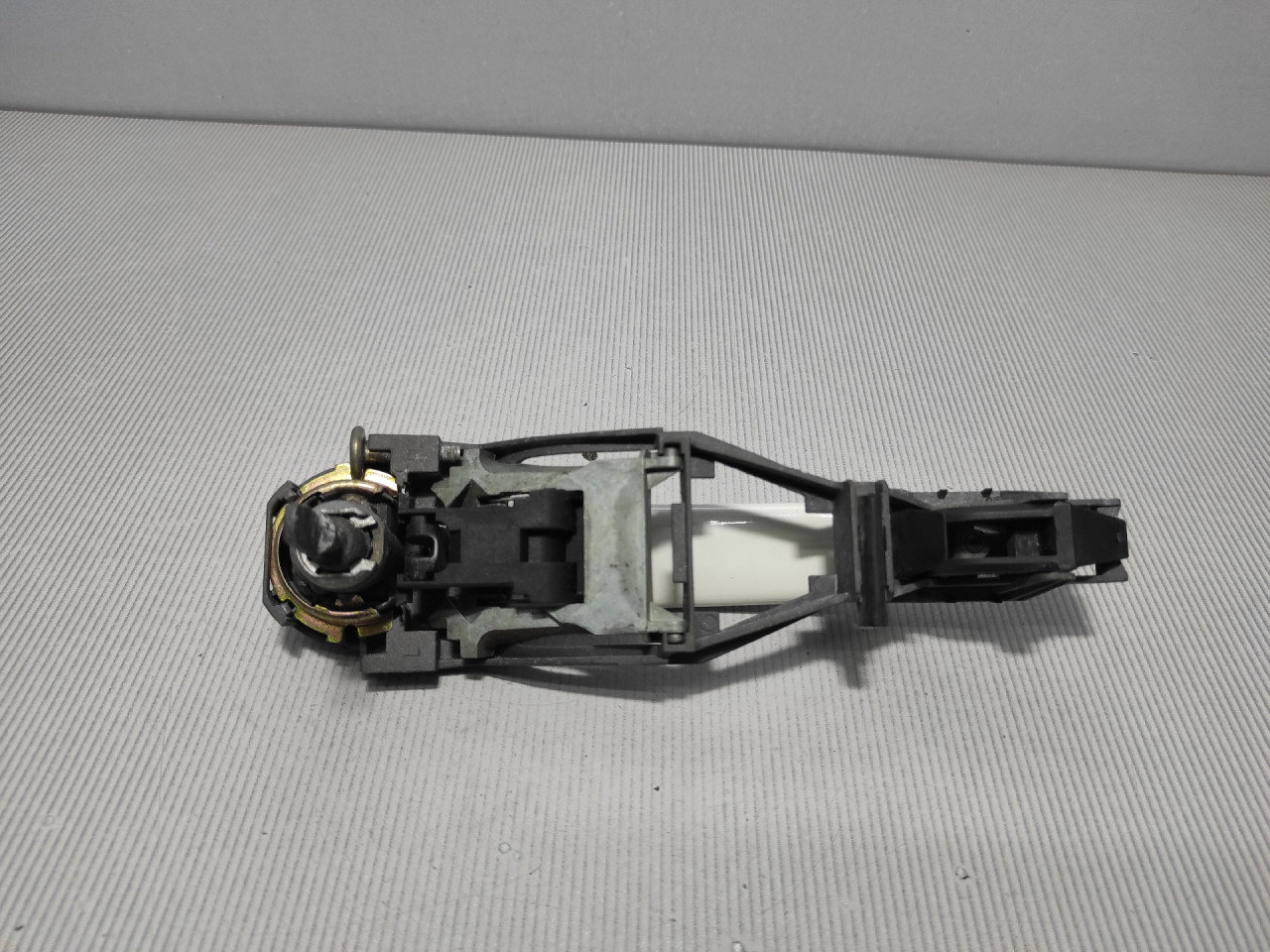 RUCKA VRATA VW PASSAT B5 > 00-05 3B0837885