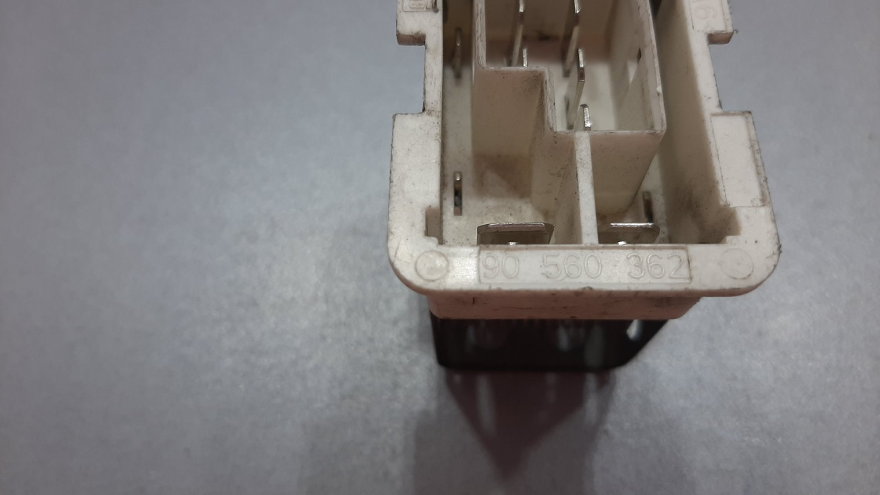 ELEKTRONIKA REOSTAT OPEL ASTRA H > 04-06 90560362