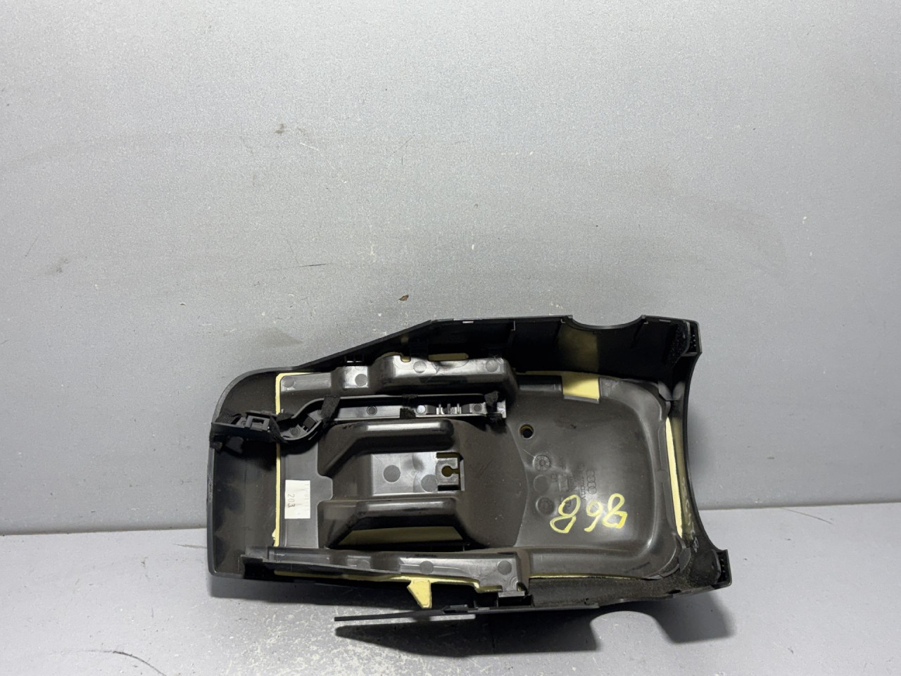 DIJELOVI PLASTIKA VW GOLF 8 > 19-