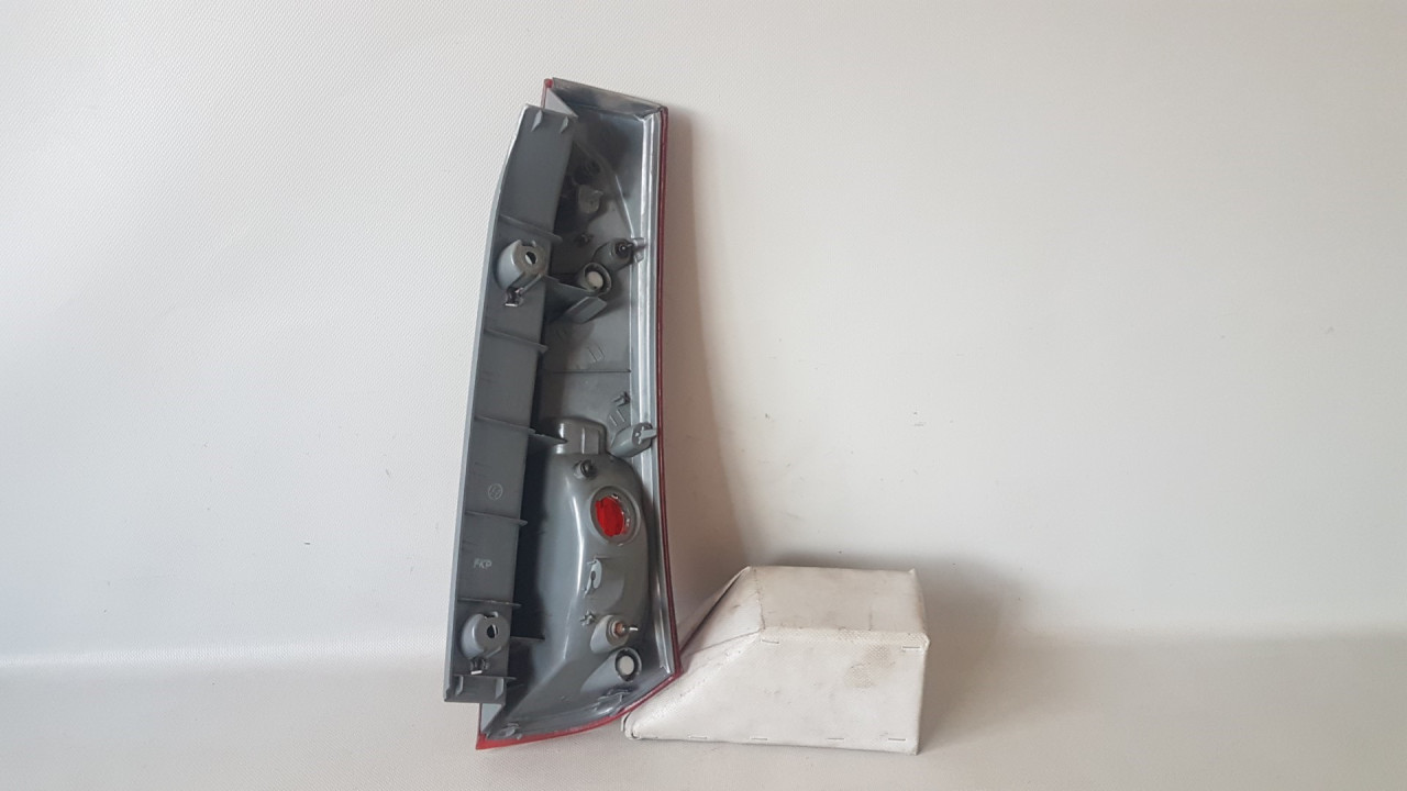 DIJELOVI STOP SVJETLO KIA CEED > 09-12 924031H3
