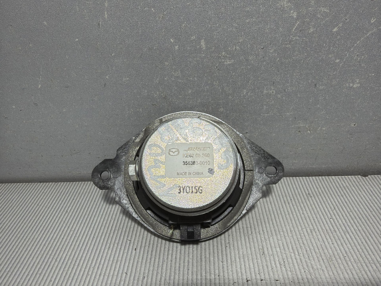 DIJELOVI ZVUCNIK MAZDA CX5 > 12-15 2.2 KE6866960