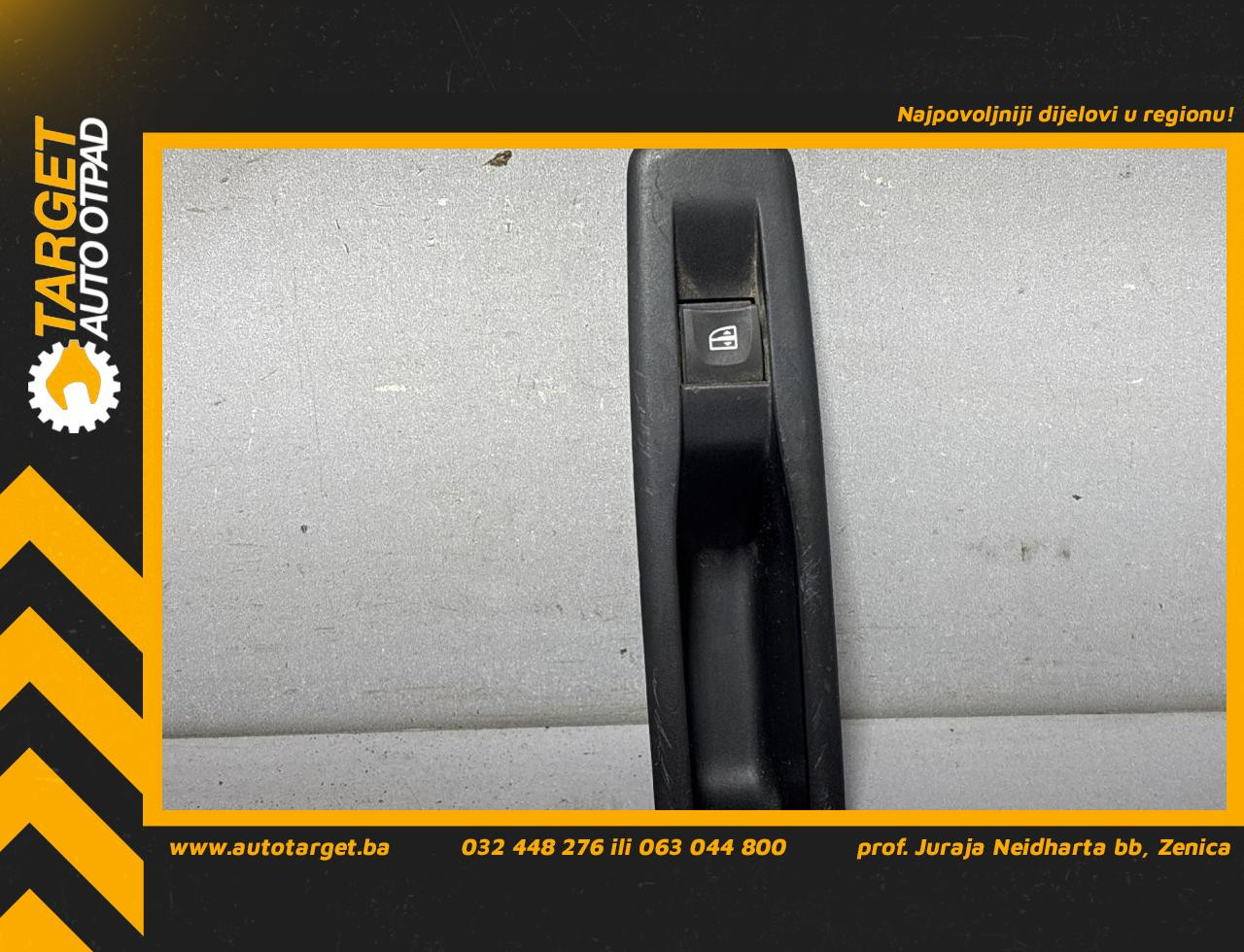 DIJELOVI PREKIDACI PROZORA RENAULT MEGANE > 08-12 1.5 829500004R