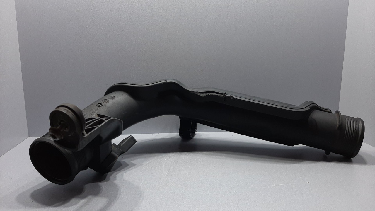 DIJELOVI CRIJEVO VW PASSAT B7 > 10-14 1K0145770AL