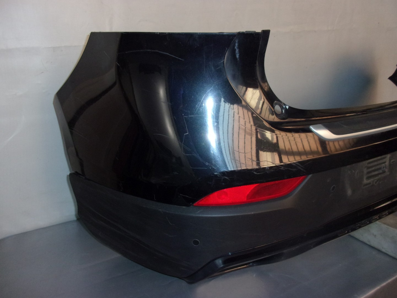 BRANIK VOLVO V40 > 12-16 VV324010 31290919