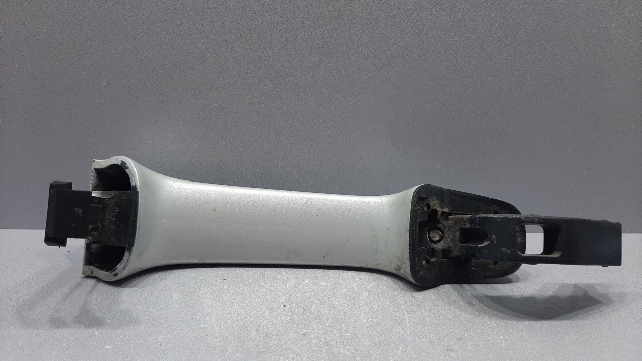 DIJELOVI RUCKA VRATA VOLVO XC60 > 08-12 30753785