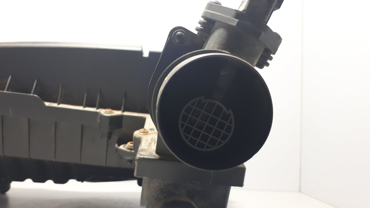 DIJELOVI PROTOK ZRAKA VW CADDY > 10-15 038906461B 0281002531