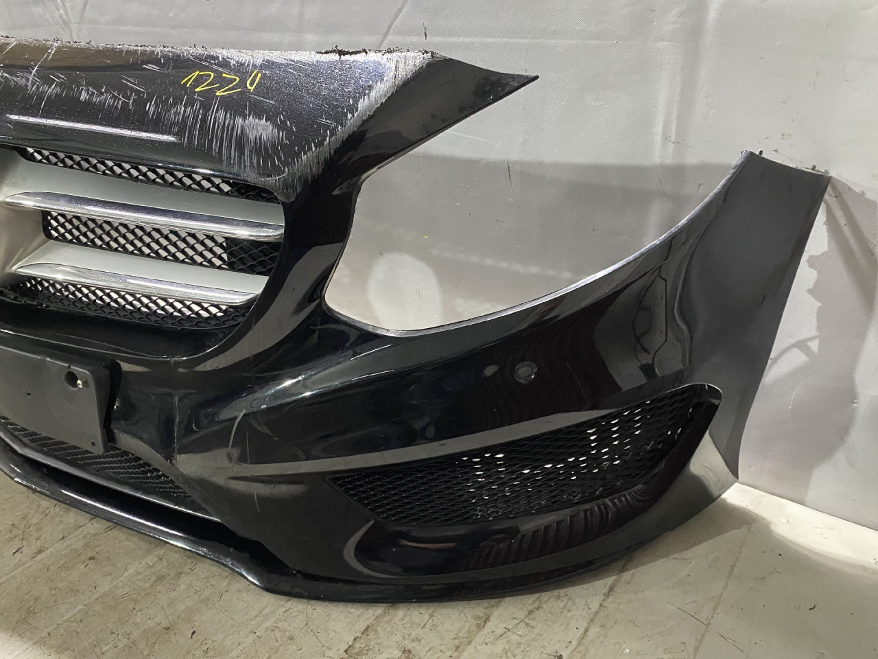 DIJELOVI BRANIK MERCEDES B KLASA (W246) > 14-19