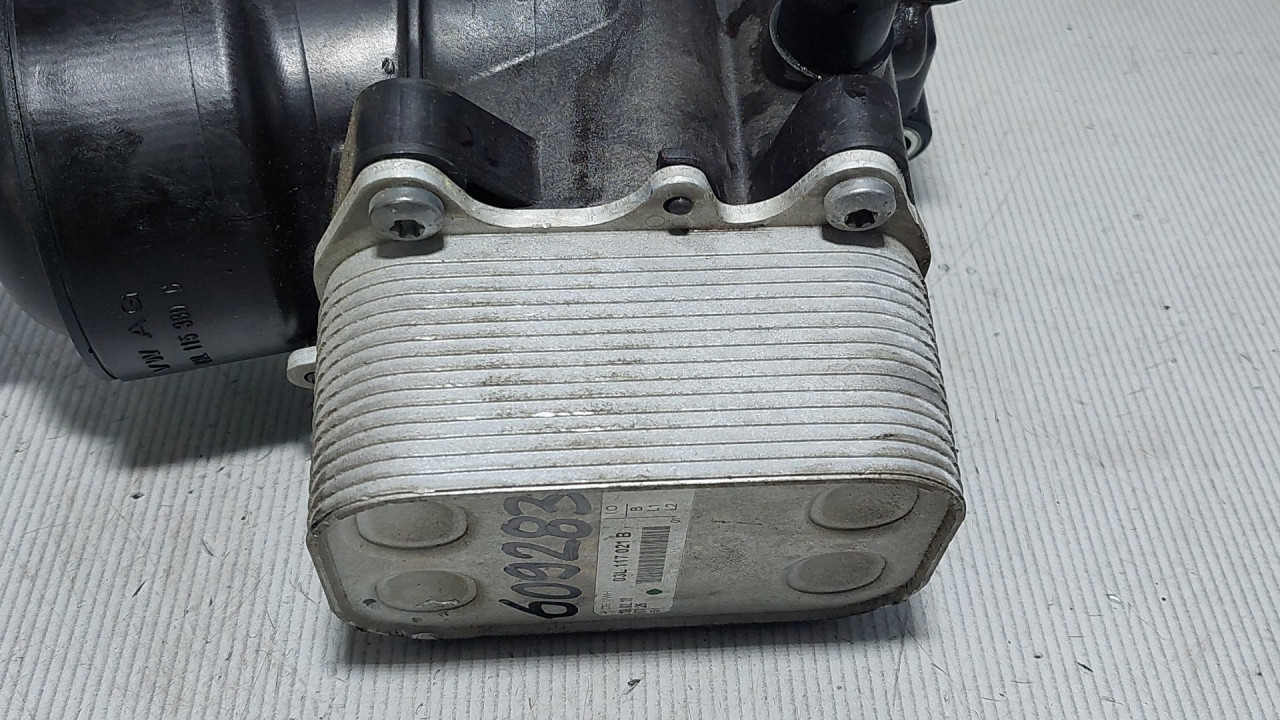 DIJELOVI HLADNJAK ULJA VW POLO > 09-14 03L117021B