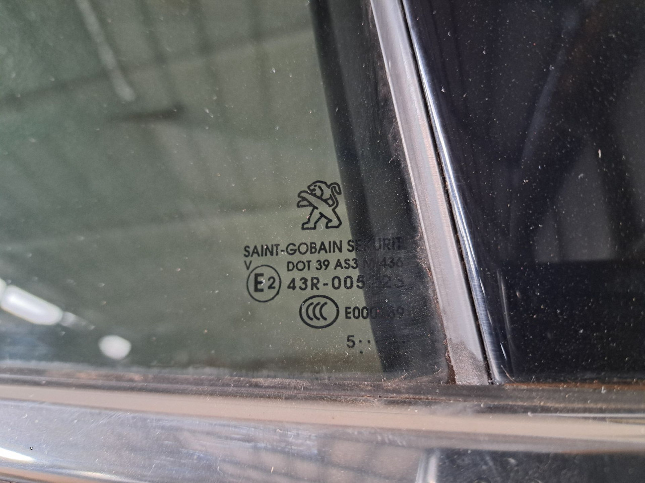 DIJELOVI STAKLO PEUGEOT 308 > 13-17