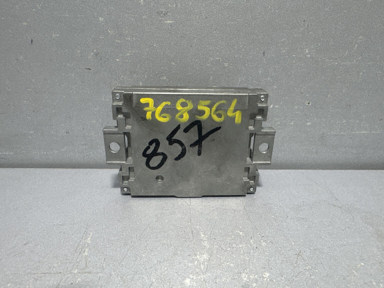 DIJELOVI ANTENA AUDI A6 4K > 18- 4N0035456