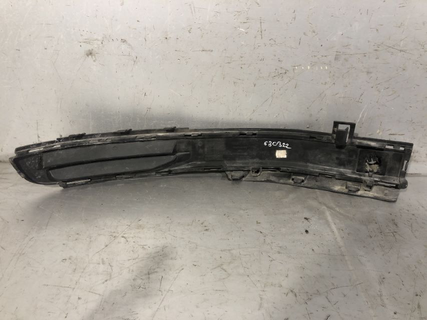 DIJELOVI PLASTIKA BRANIKA VW T6 > 15- 7E0807489C