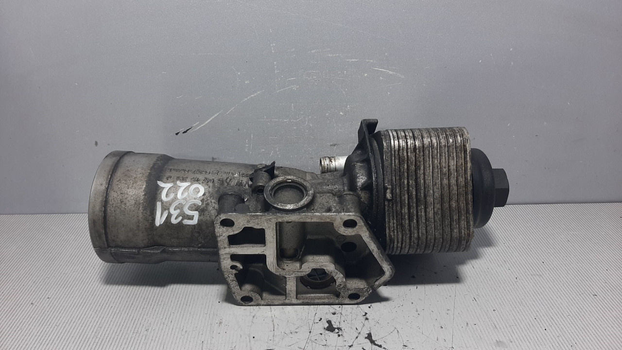 KUCISTE FILTERA ULJA VW GOLF 6 > 08-12 045115389J