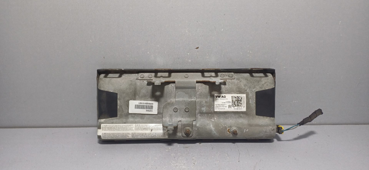 DIJELOVI AIRBAG NOGU VW GOLF 7 > 12-16 5G2880842B