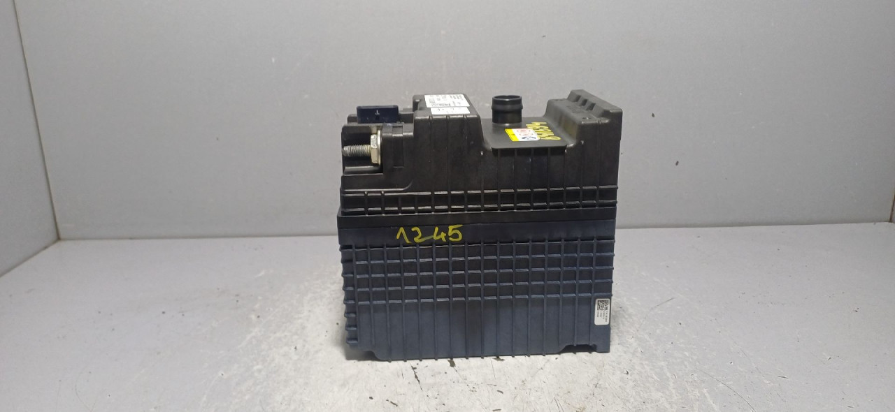 DIJELOVI BATERIJA AUDI Q5 (FY) > 20 -  8W0915101A
