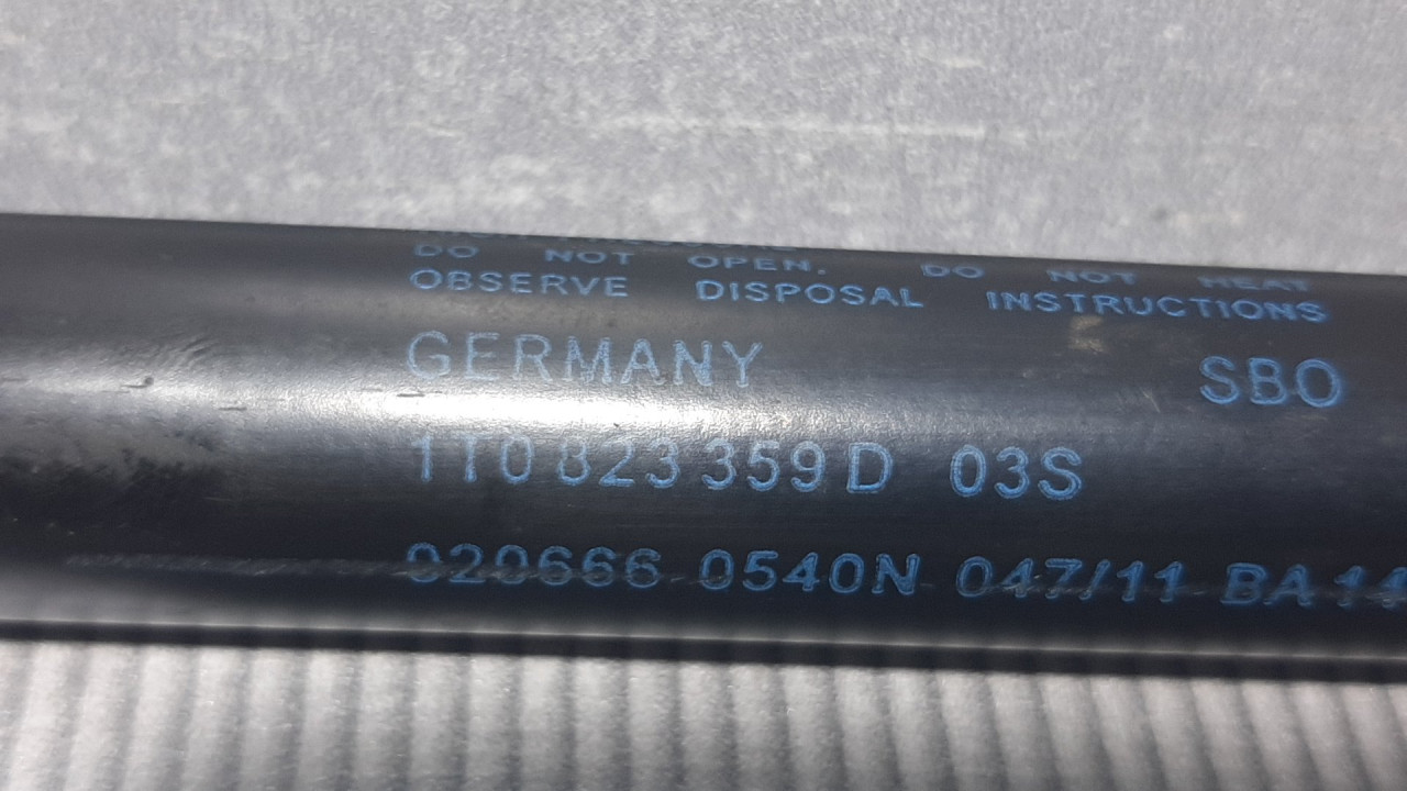 AMORTIZER GEPEKA VW TOURAN > 10-15 1T0823359D