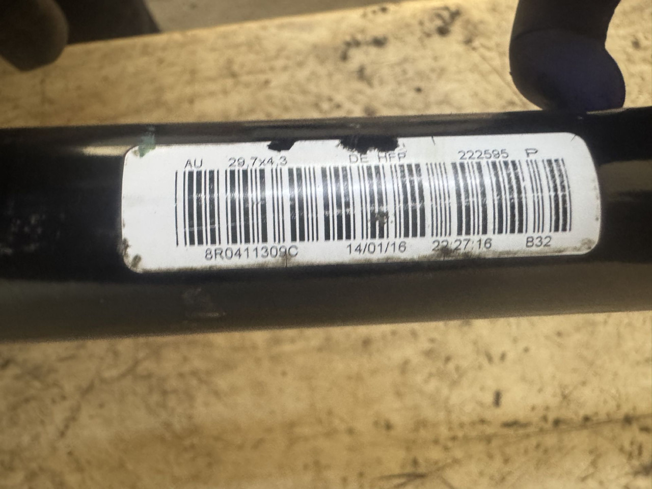 DIJELOVI BALANS STANGA AUDI Q5 > 12-16 8R0411309C