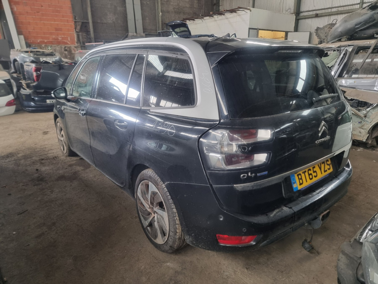 DIJELOVI CITROEN C4 GRAND PICASSO > 13-16 2.0 Dizel DW10FD MOTOR