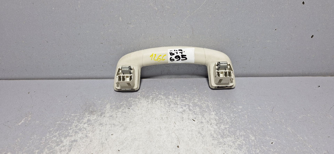 DIJELOVI KROVNA RUCKA VW PASSAT B8 > 14-19 3G0857607B