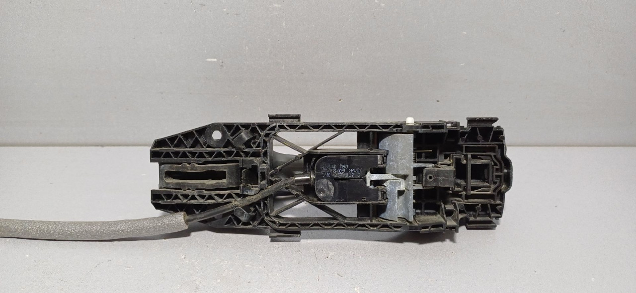 DIJELOVI RUCKA VRATA VW GOLF 6 > 08-12 5N0839885G