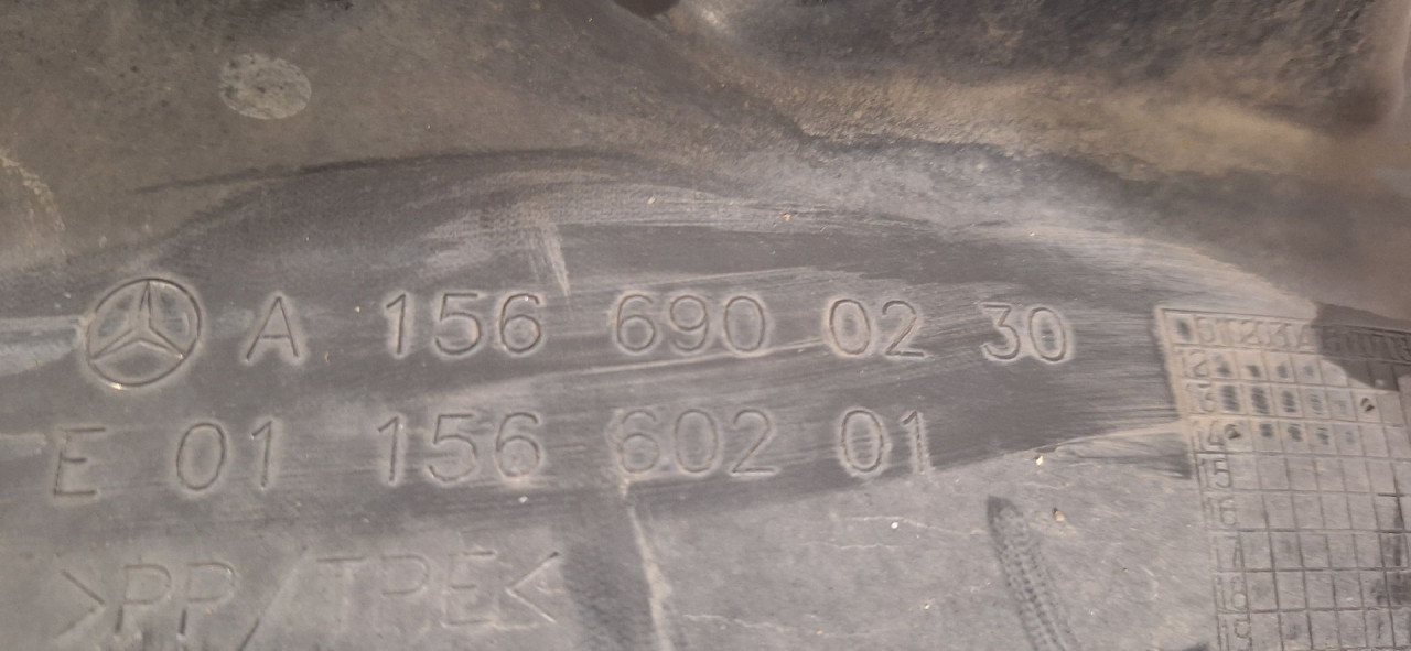 UNUTRASNJI BLATOBRAN MERCEDES GLA (X156) > 13-16 A15669