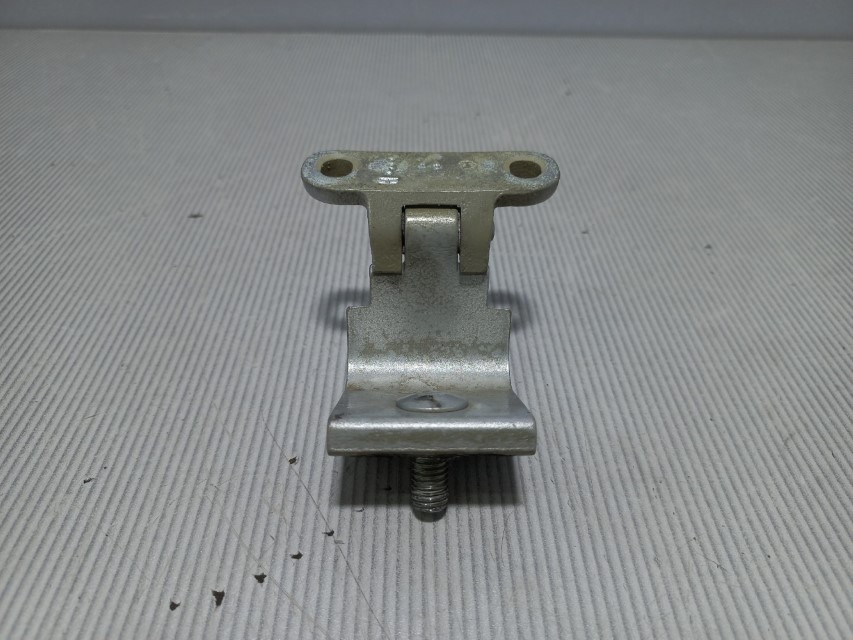 DIJELOVI BAGLAMA VW GOLF 5 > 03-08 1K6827301C