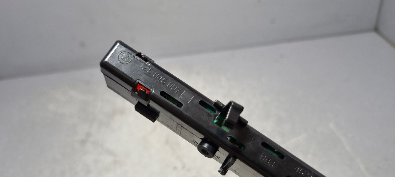 TRECE STOP SVJETLO SKODA OCTAVIA > 13-16 1Z5945097