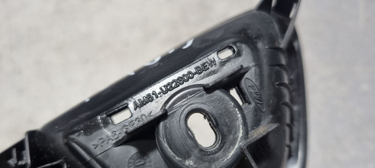UNUTRASNJA RUCKA VRATA FORD FOCUS > 11-14 AM51U22600BEW