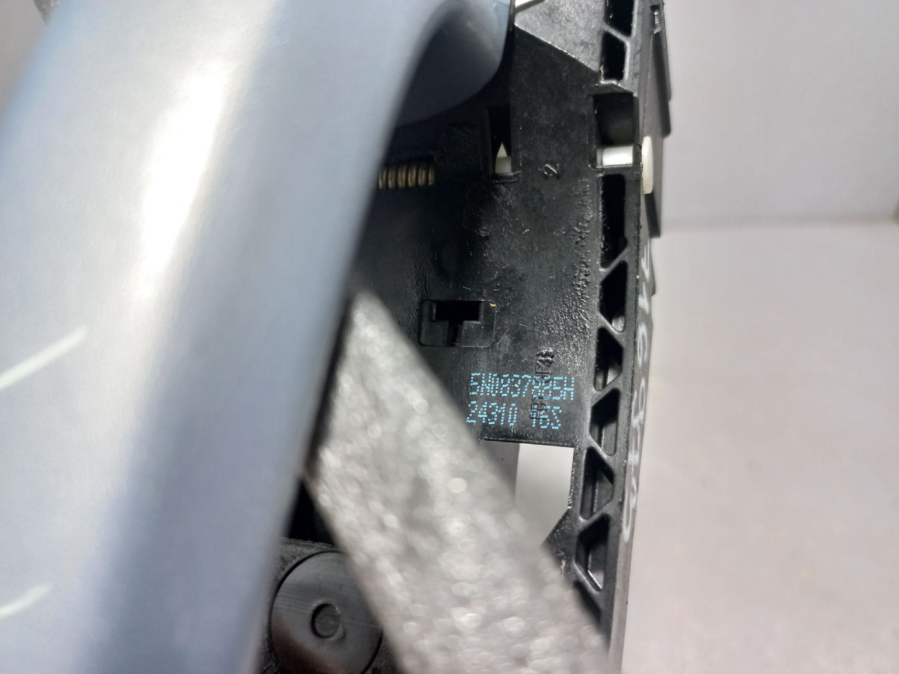 RUCKA VRATA SKODA FABIA > 07-10 5N0837885H