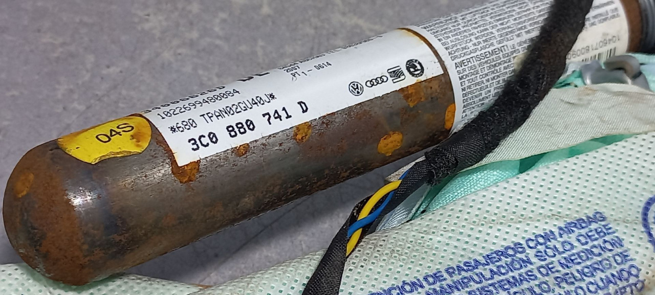 KROVNI AIRBAG VW PASSAT B6 > 05-10 3C0880741D
