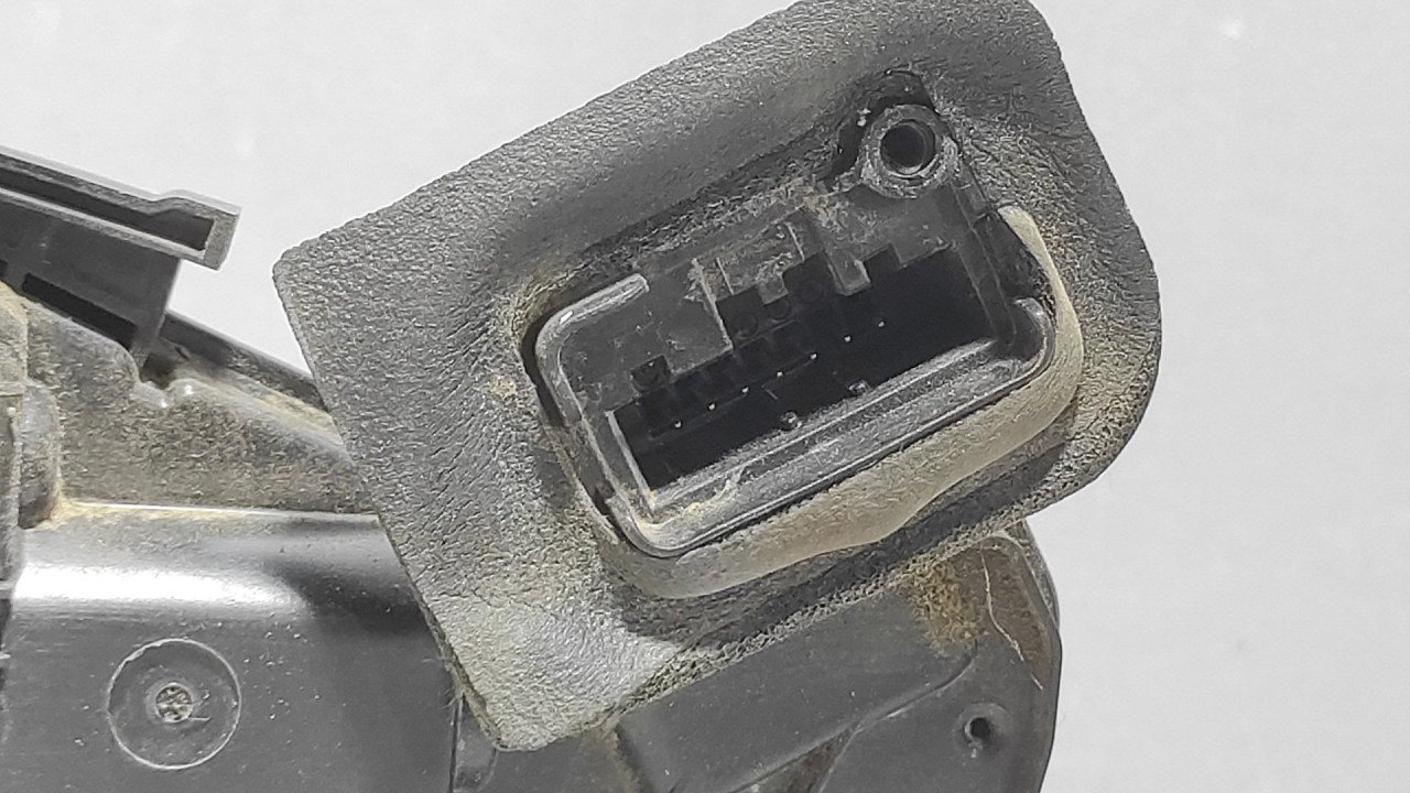 DIJELOVI BRAVA VRATA SKODA FABIA > 14- 6V0839016A