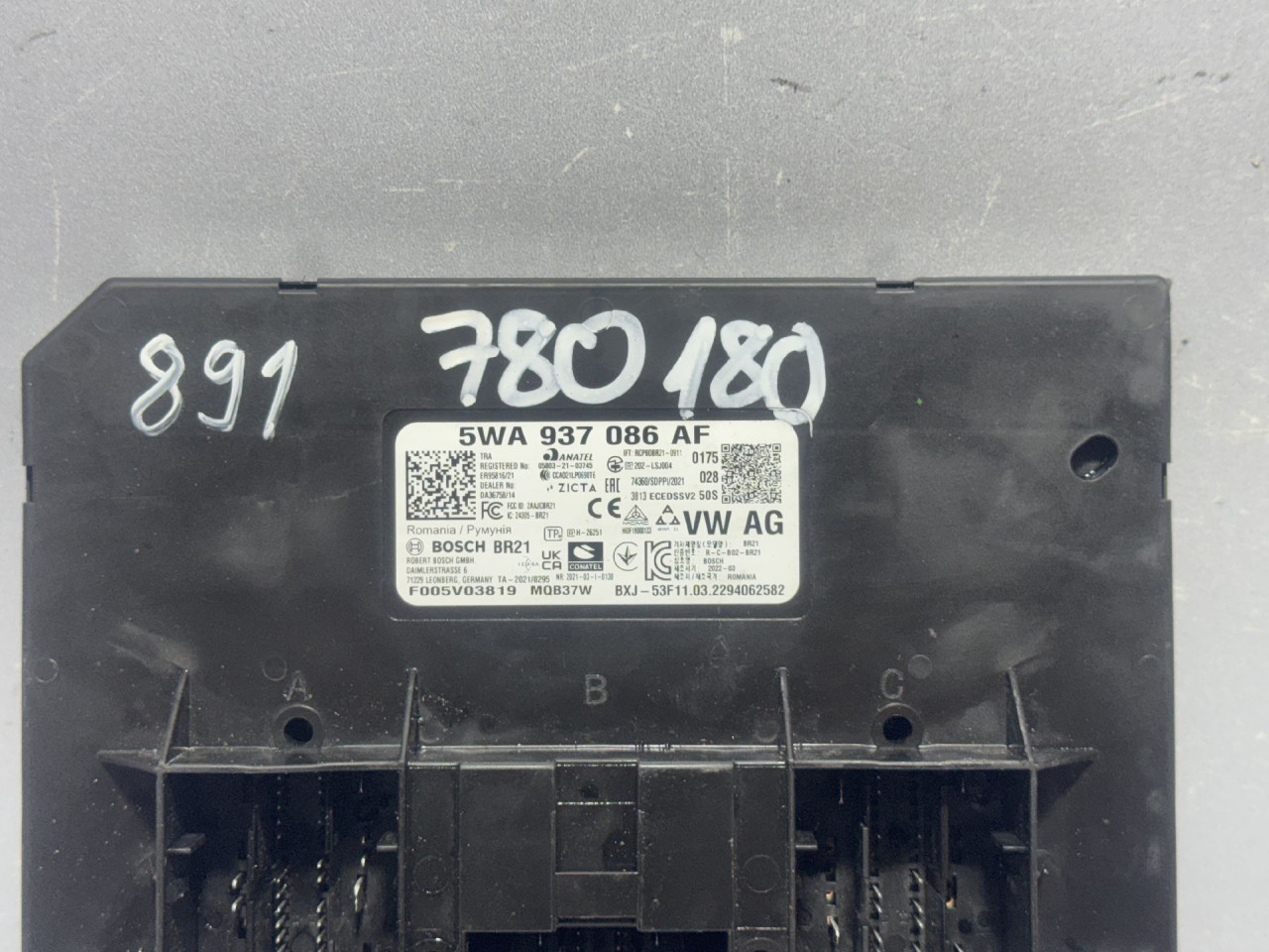 BCM ELEKTRONIKA AUDI A3 (8Y) > 20 -  5WA937086AF