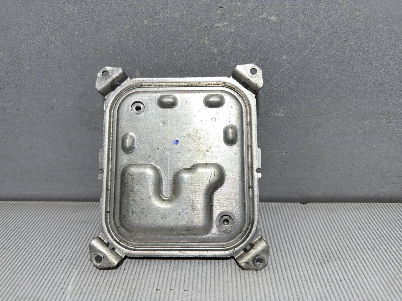 DIJELOVI BALAST FARA PEUGEOT 308 > 21- 1.5 984990028000