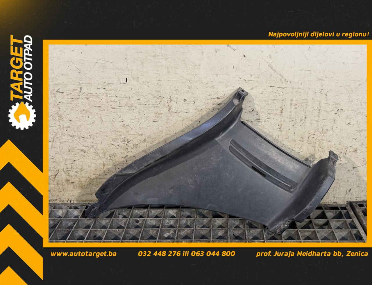 DIJELOVI PLASTIKA BMW X5 (F15) > 13-18 3.0 7303112