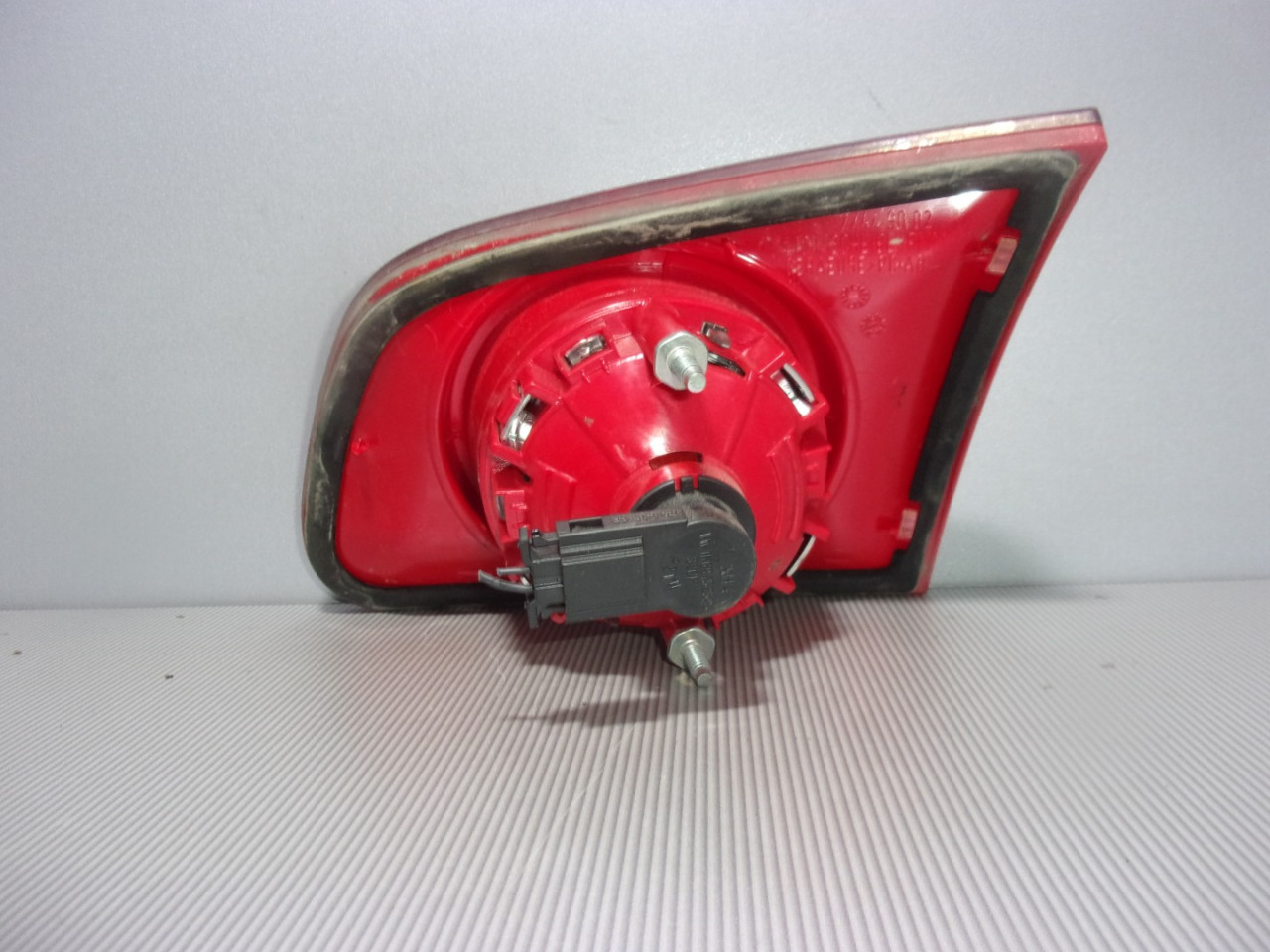 STOP SVJETLO VW PASSAT B6 > 05-10 VW054015 3C9945093