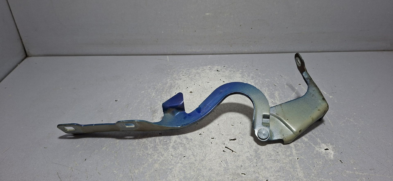 DIJELOVI SKARE OD HAUBE PEUGEOT 308 > 17-21 9677784900