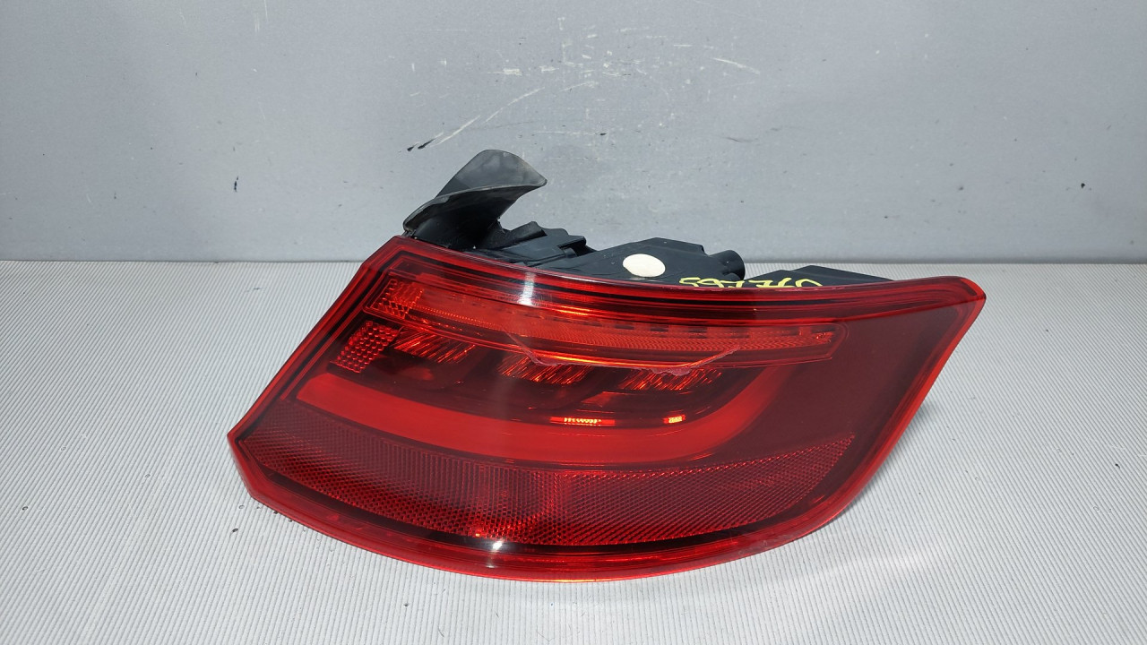 STOP SVJETLO AUDI A3 (8V1/8VA) > 12-16 8VA945096A