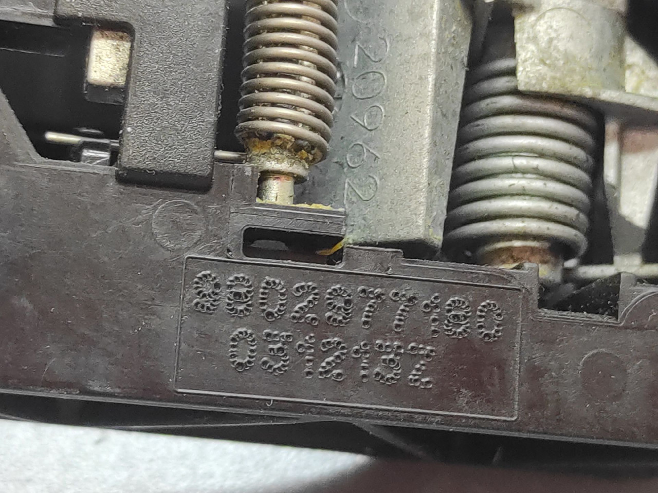 RUCKA VRATA PEUGEOT 308 > 13-17 9802977180
