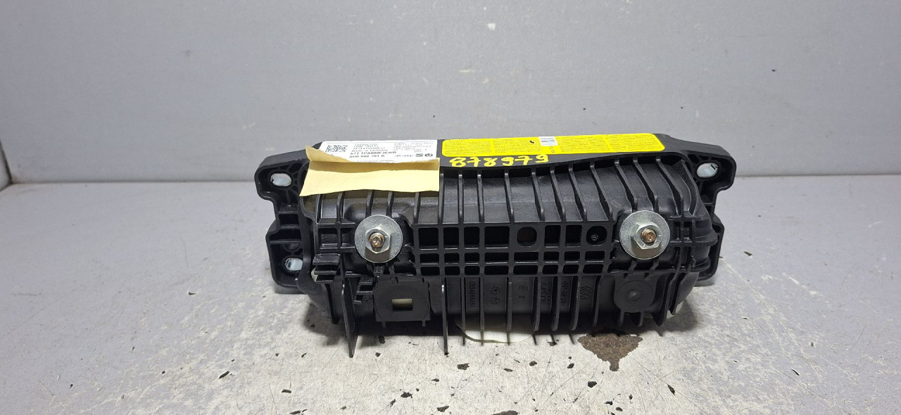 DIJELOVI AIRBAG SUVOZACA AUDI Q3 > 11-15 2.0 8U0880204D