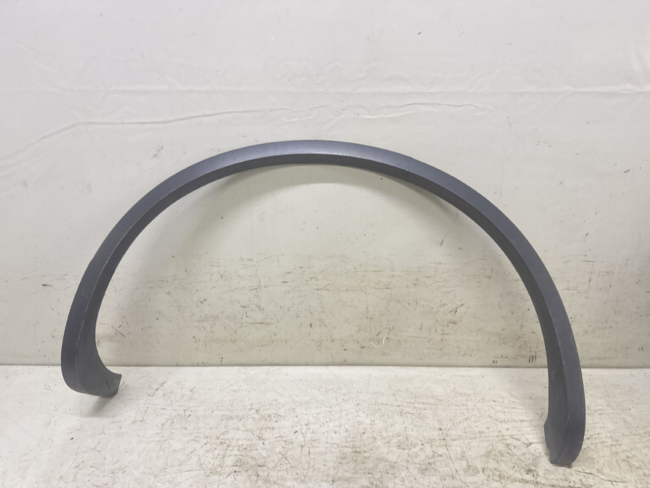 DIJELOVI RUB BLATOBRANA VW TOUAREG > 14-18 3.0 7P6854820A