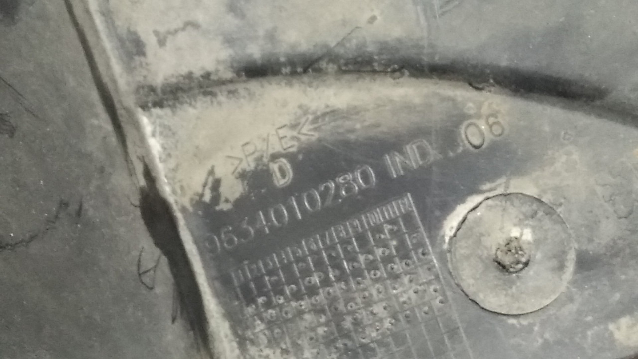 UNUTRASNJI BLATOBRAN PEUGEOT 307 > 05-09 634010280