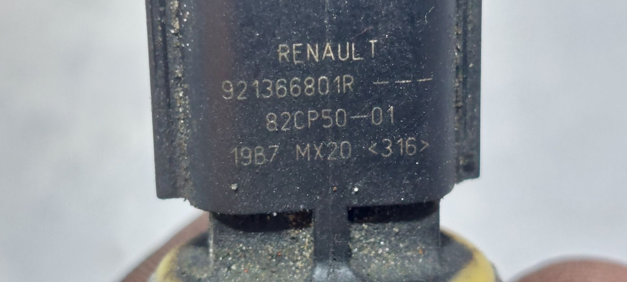 PRESOSTAT KLIME RENAULT MASTER > 10-14 921366801R